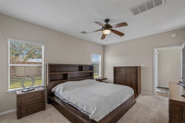 1102 Pecos Pass Drive, Richmond, TX 77406