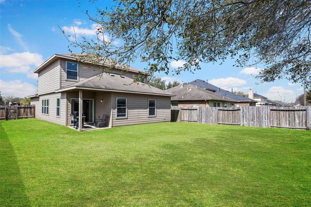 1102 Pecos Pass Drive, Richmond, TX 77406