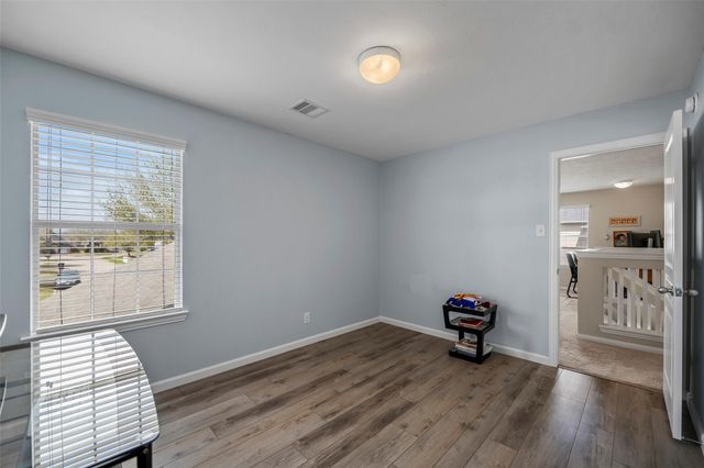 1102 Pecos Pass Drive, Richmond, TX 77406