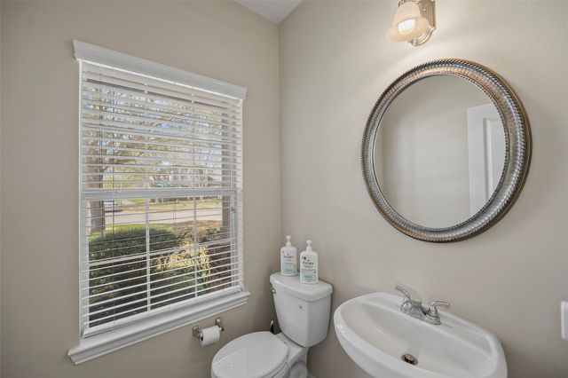 1102 Pecos Pass Drive, Richmond, TX 77406