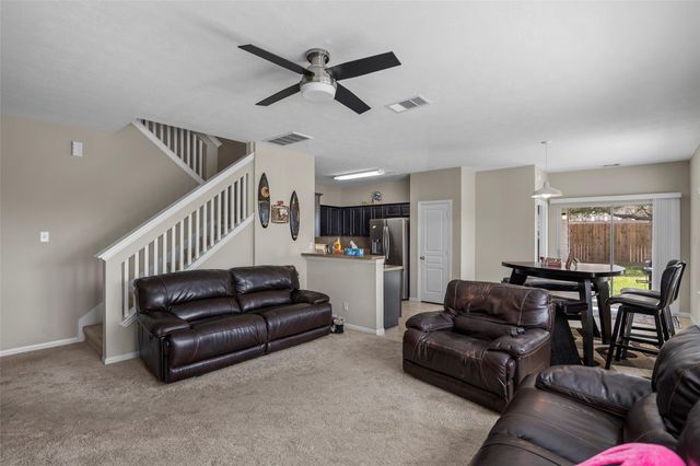 1102 Pecos Pass Drive, Richmond, TX 77406