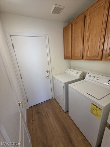 5720 Emerald View Street, Las Vegas, NV 89130