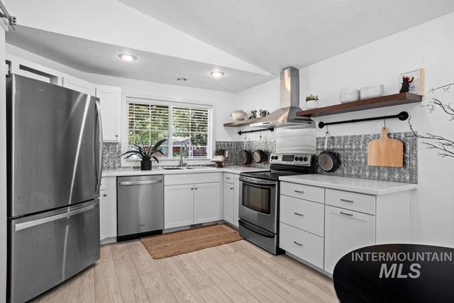 4486 N Citrus Ave, Boise, ID 83713