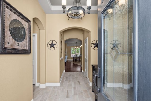 708 Rio Concho Trail, Mckinney, TX 75071