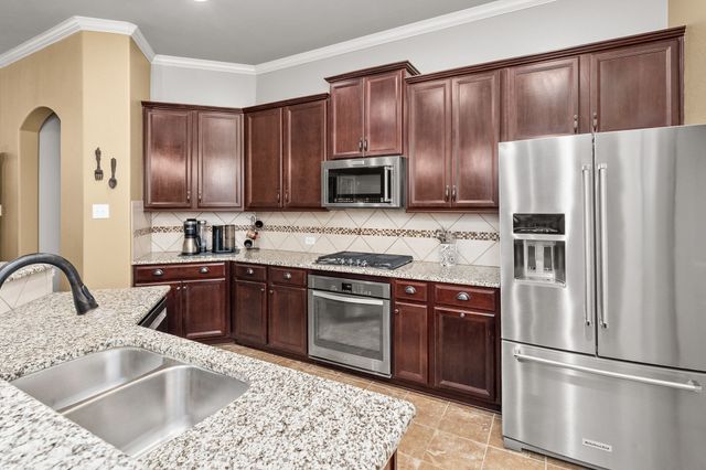 708 Rio Concho Trail, Mckinney, TX 75071