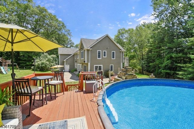 3 Ridge Ln, Independence Twp., NJ 07840