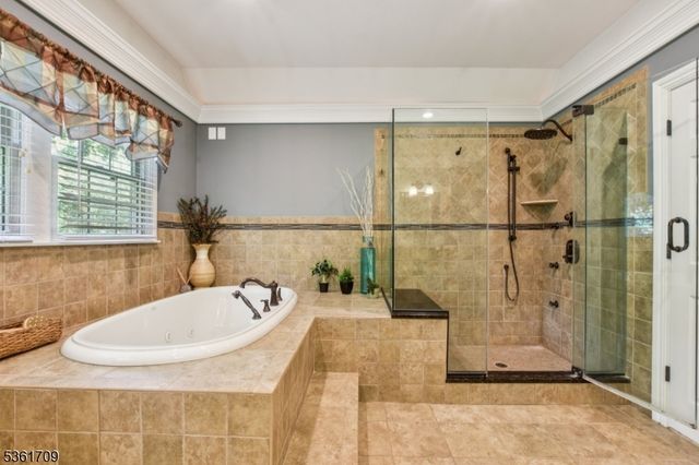 3 Ridge Ln, Independence Twp., NJ 07840