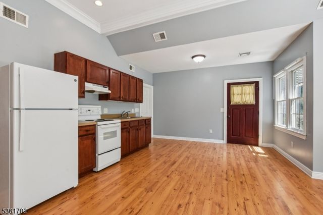 3 Ridge Ln, Independence Twp., NJ 07840