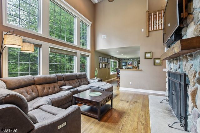 3 Ridge Ln, Independence Twp., NJ 07840