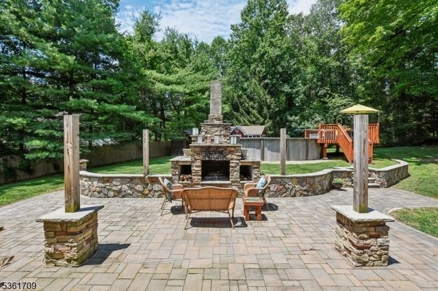 3 Ridge Ln, Independence Twp., NJ 07840