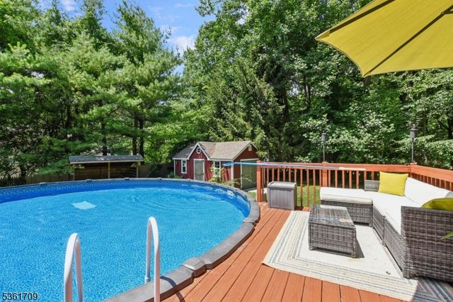 3 Ridge Ln, Independence Twp., NJ 07840