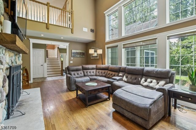 3 Ridge Ln, Independence Twp., NJ 07840