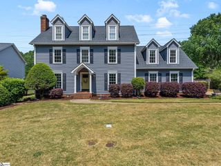 5 Staten Lane, Taylors, SC 29687