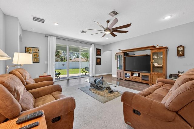 17 WHITE HAVEN LANE, Palm Coast, FL 32164