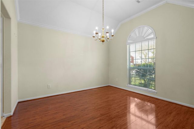 5407 Summer Oak Drive, Pasadena, TX 77505