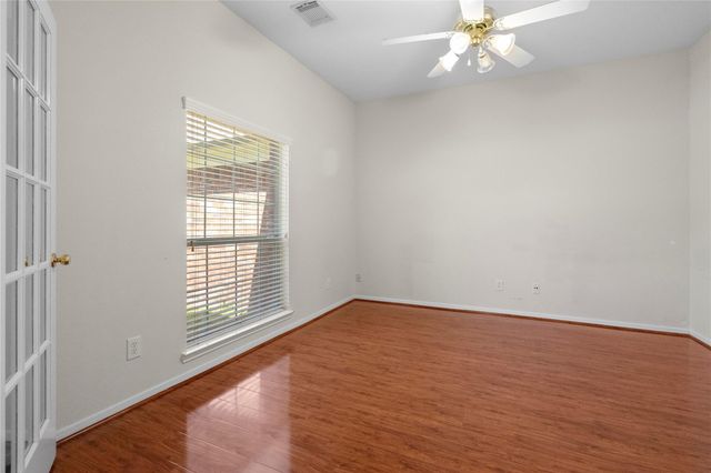 5407 Summer Oak Drive, Pasadena, TX 77505