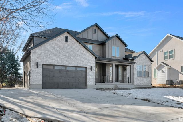 2724 E MOUNT JORDAN RD, Sandy, UT 84092