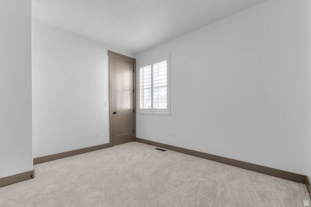 2724 E MOUNT JORDAN RD, Sandy, UT 84092