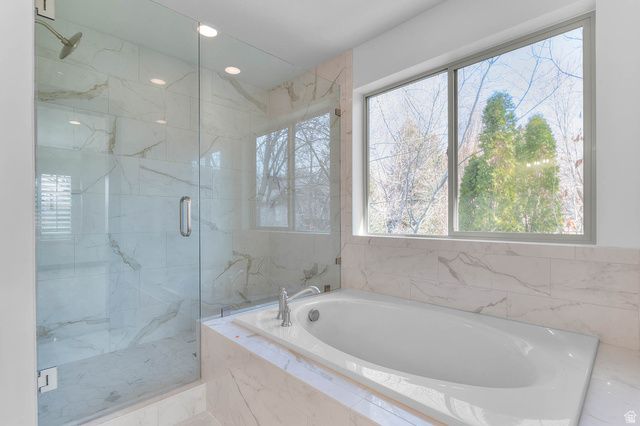 2724 E MOUNT JORDAN RD, Sandy, UT 84092