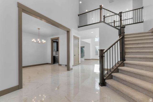 2724 E MOUNT JORDAN RD, Sandy, UT 84092