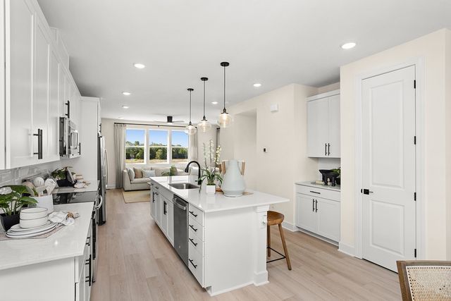 146 Barton Village Boulevard, Lebanon, TN 37090