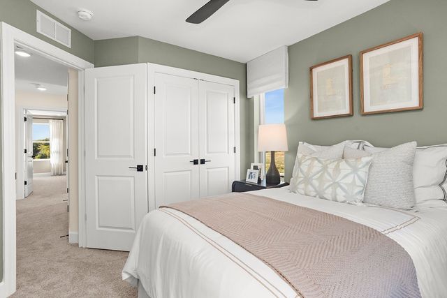 146 Barton Village Boulevard, Lebanon, TN 37090