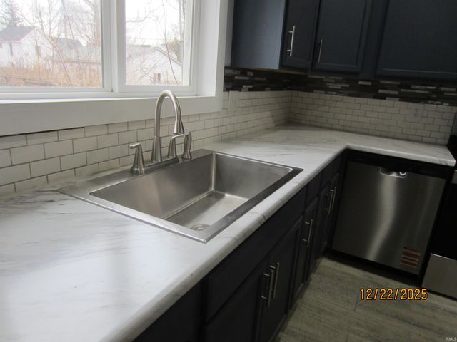 1107 W 4th Street, Marion, IN 46952