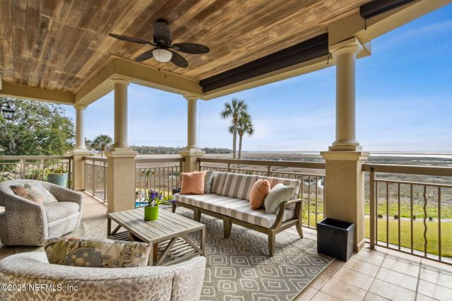 5023 FIRST COAST Highway, 201B, Fernandina Beach, FL 32034