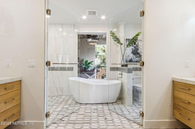 5023 FIRST COAST Highway, 201B, Fernandina Beach, FL 32034