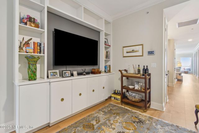 5023 FIRST COAST Highway, 201B, Fernandina Beach, FL 32034