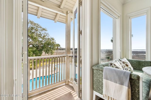 5023 FIRST COAST Highway, 201B, Fernandina Beach, FL 32034