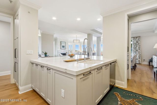 5023 FIRST COAST Highway, 201B, Fernandina Beach, FL 32034