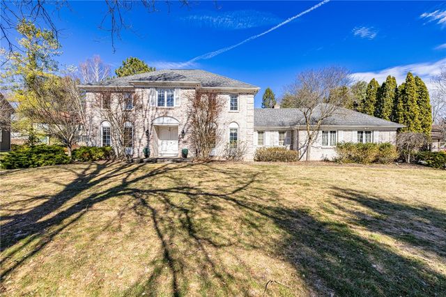 4 Le Pere Drive, Pittsford, NY 14534