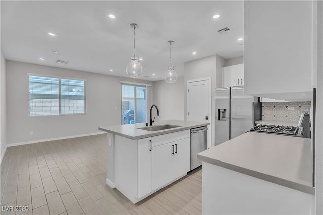 9276 Desert Pearl Avenue, Las Vegas, NV 89148