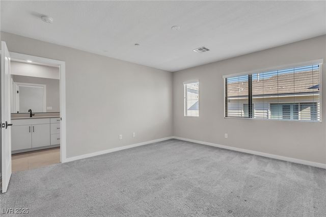 9276 Desert Pearl Avenue, Las Vegas, NV 89148
