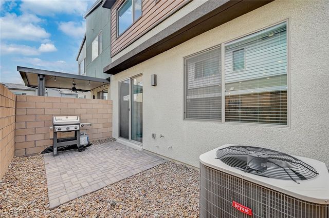 9276 Desert Pearl Avenue, Las Vegas, NV 89148