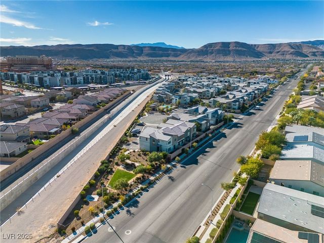 9276 Desert Pearl Avenue, Las Vegas, NV 89148