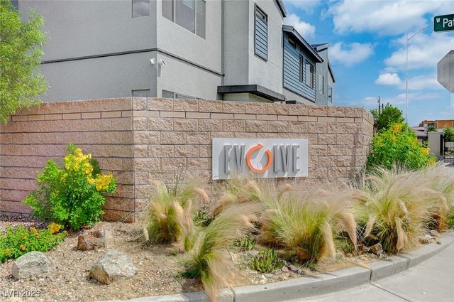 9276 Desert Pearl Avenue, Las Vegas, NV 89148