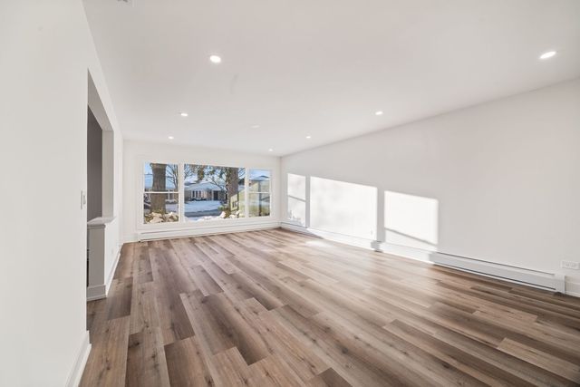 4525 N Plainfield Avenue, Norridge, IL 60706