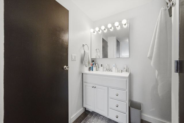 1221 N Dearborn Street 608S, Chicago, IL 60610