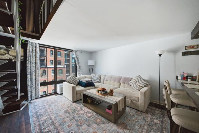 1221 N Dearborn Street 608S, Chicago, IL 60610