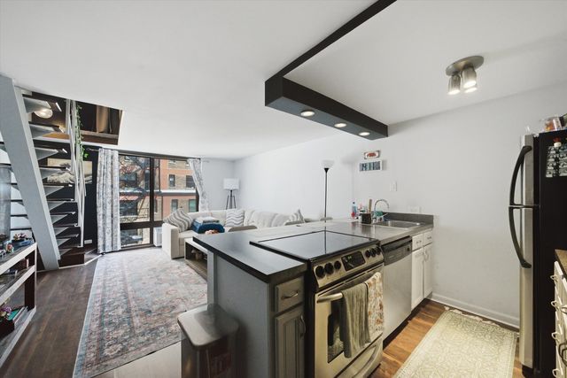 1221 N Dearborn Street 608S, Chicago, IL 60610