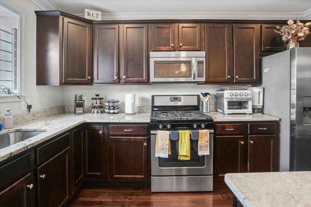 214 S HIGHLAND AVE, Baltimore, MD 21224