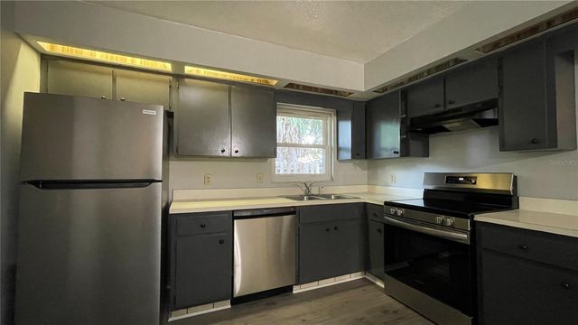 253 W LAKE INA DRIVE, Winter Haven, FL 33884