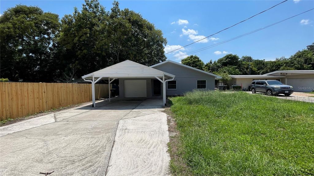 253 W LAKE INA DRIVE, Winter Haven, FL 33884