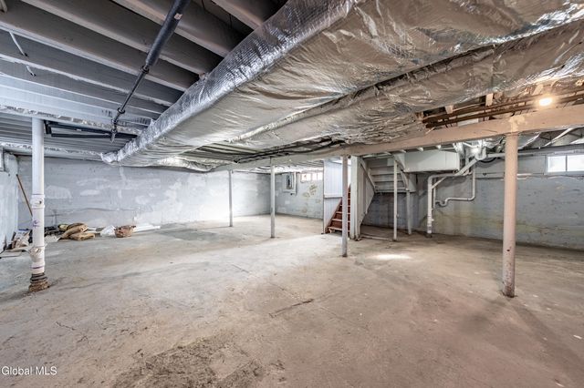 195 Guy Park Avenue, Amsterdam, NY 12010