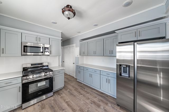 195 Guy Park Avenue, Amsterdam, NY 12010