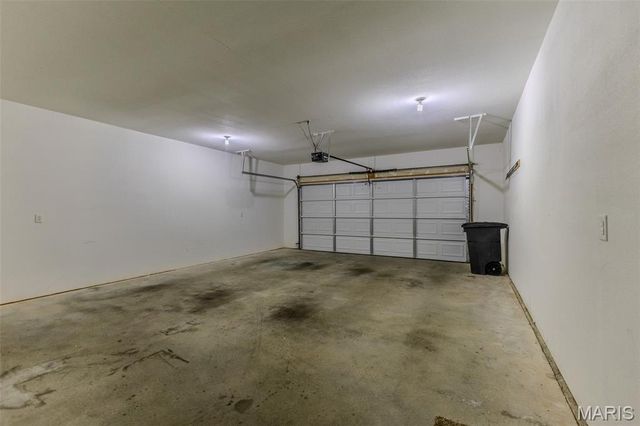 111 Greythorn Court, St Robert, MO 65584