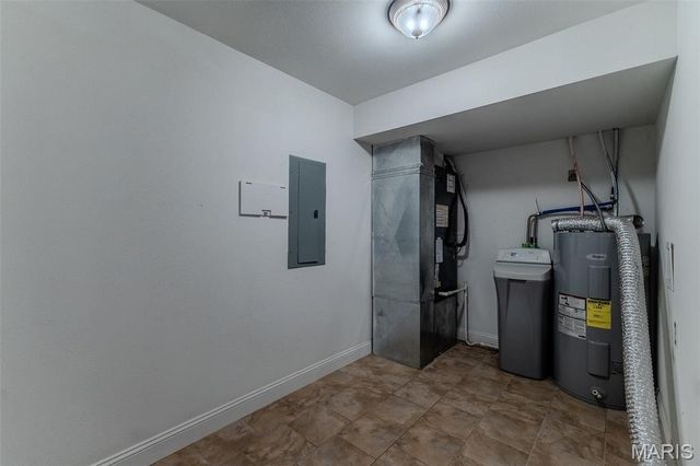 111 Greythorn Court, St Robert, MO 65584