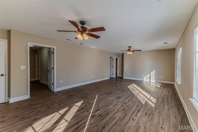 111 Greythorn Court, St Robert, MO 65584